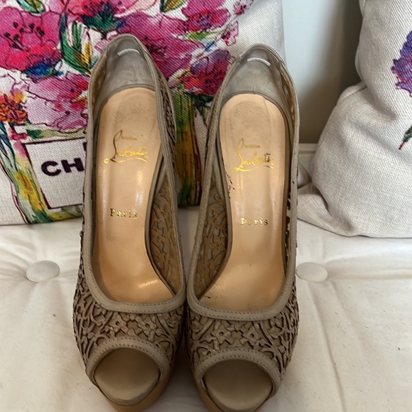 Christian Louboutin Size: 40 US 10 - Picture 2 of 5